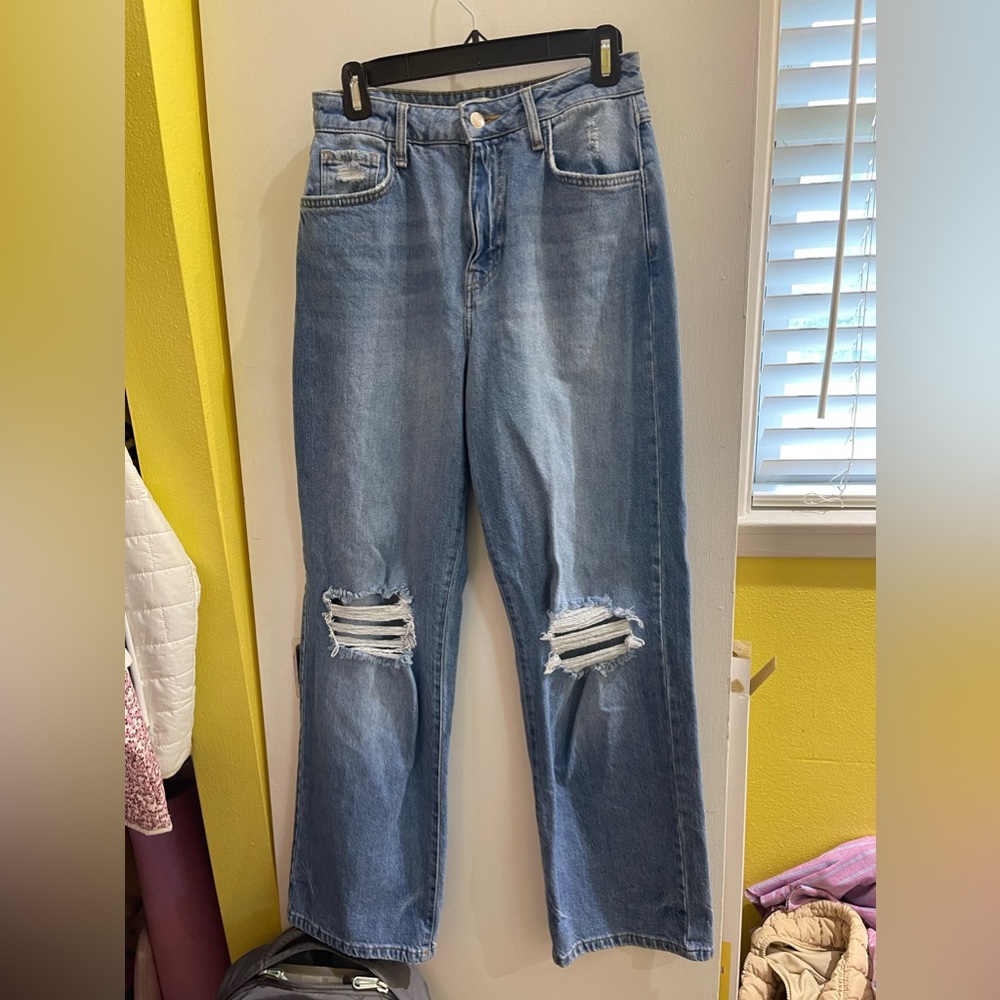 Forever 21 Blue Distressed Jeans - Picture 1 of 3